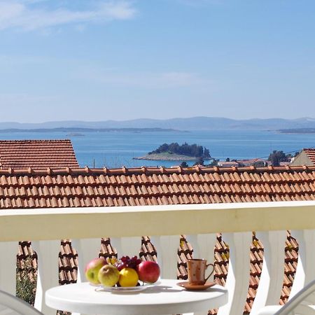 Apartments Verita Пакоштане Экстерьер фото