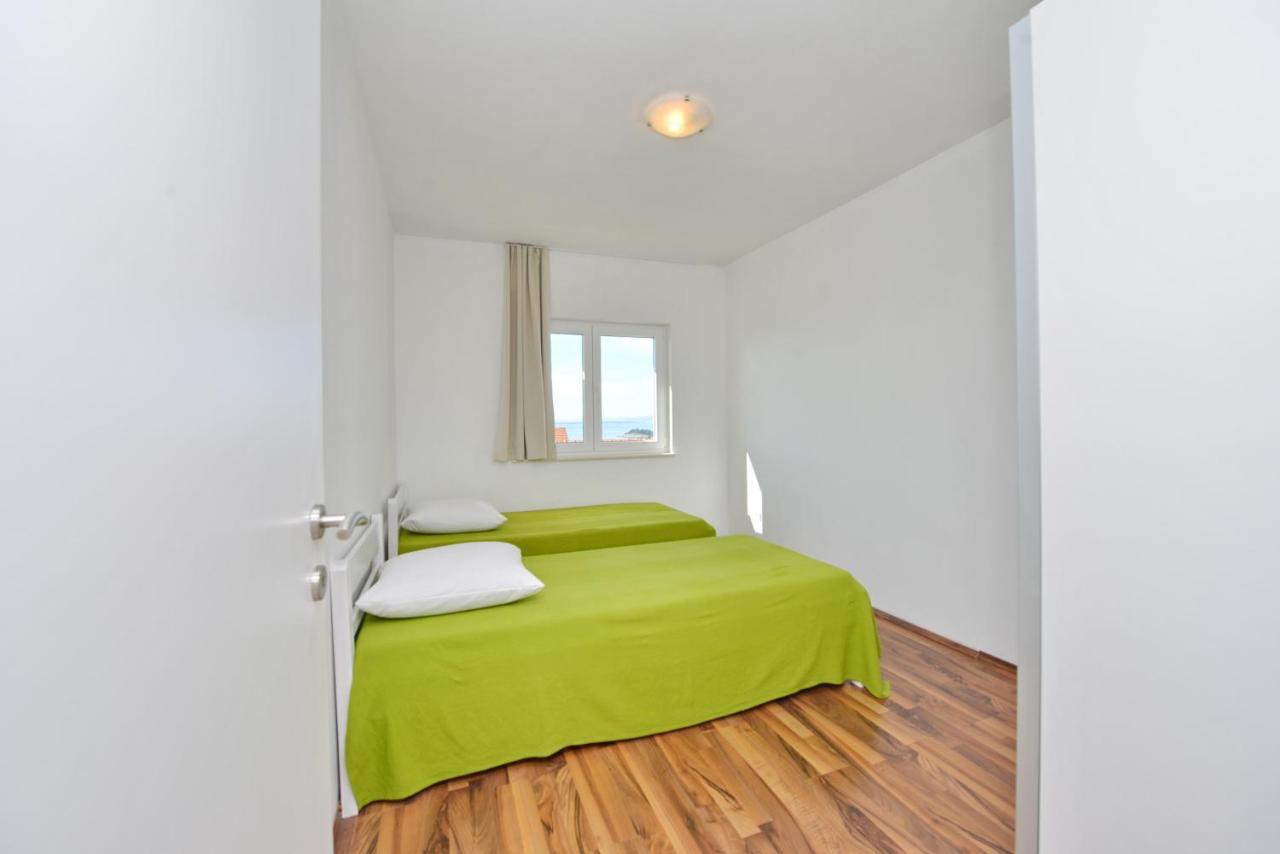 Apartments Verita Пакоштане Экстерьер фото
