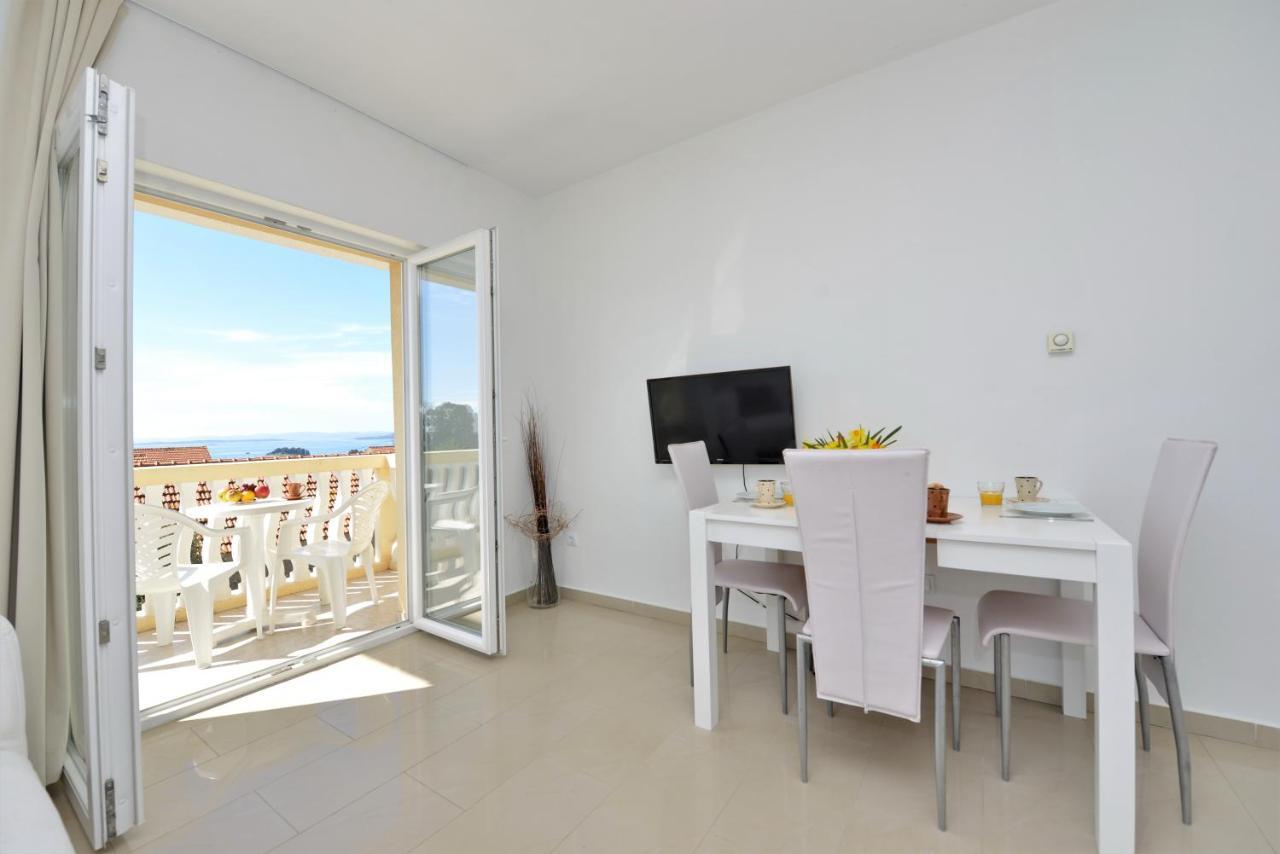 Apartments Verita Пакоштане Экстерьер фото