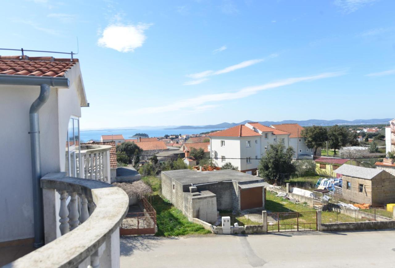Apartments Verita Пакоштане Экстерьер фото
